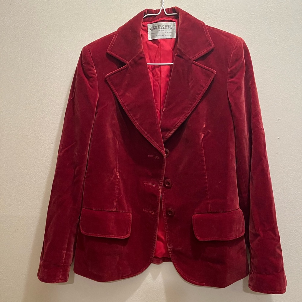 Vintage Jaegar London velvet blazer